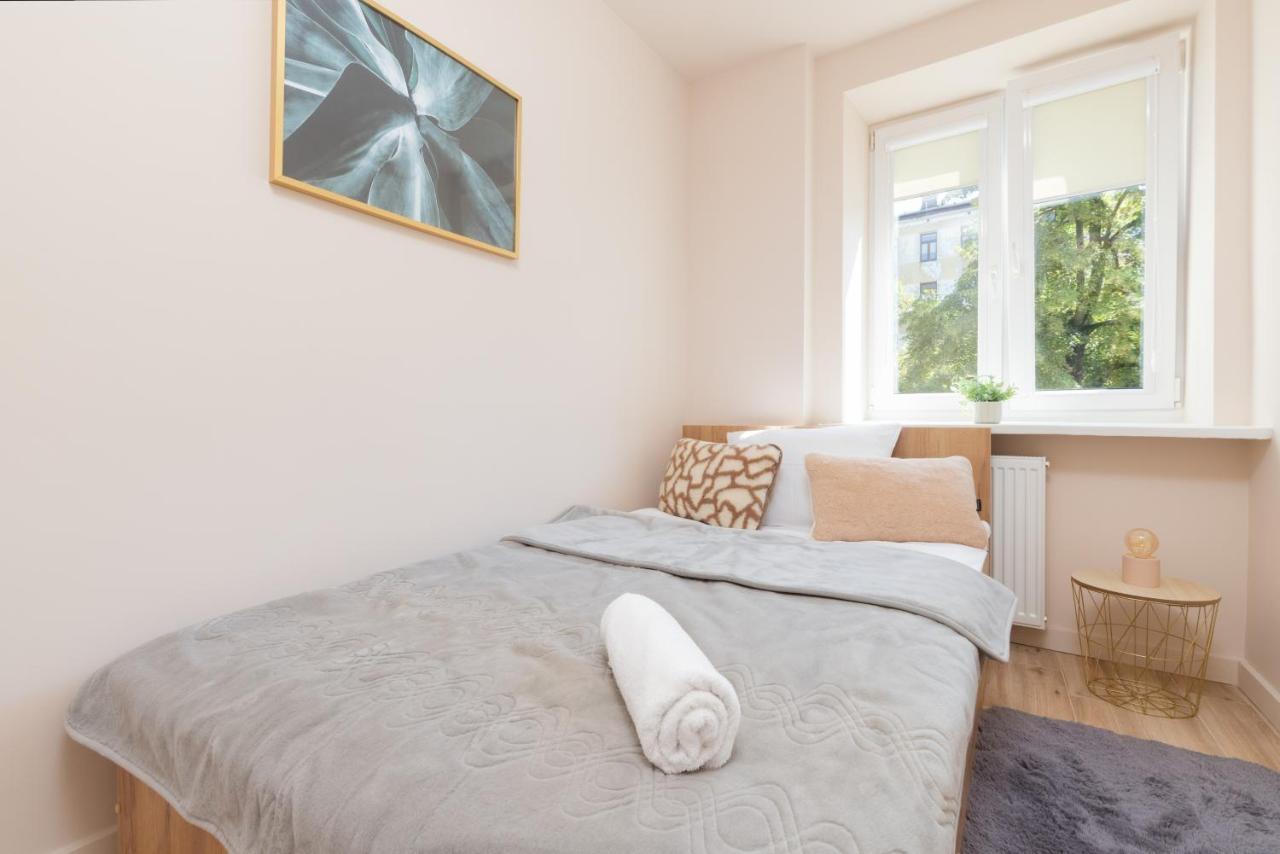 Mokotow Apartments Reytan By Noclegi Renters Варшава Екстер'єр фото