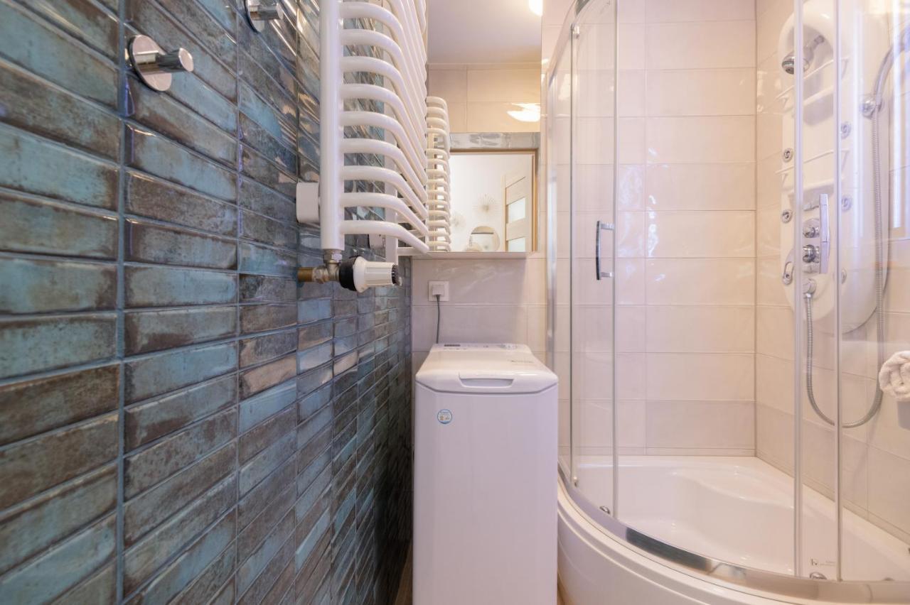 Mokotow Apartments Reytan By Noclegi Renters Варшава Екстер'єр фото