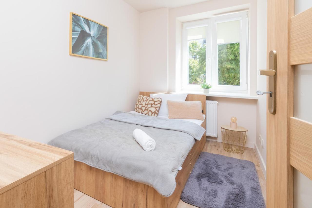 Mokotow Apartments Reytan By Noclegi Renters Варшава Екстер'єр фото